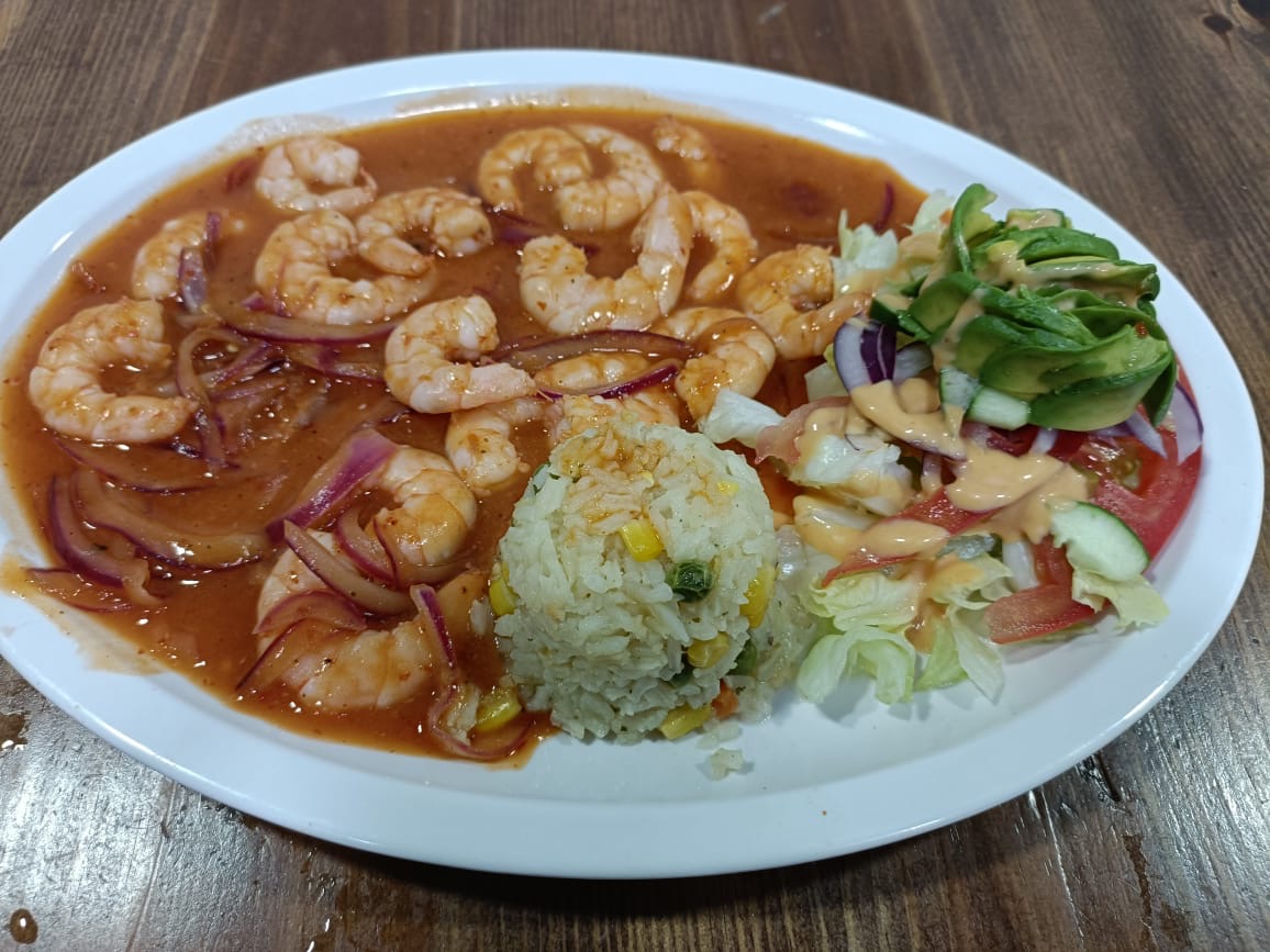 Platillo de camarones de Cevichería Dsantos